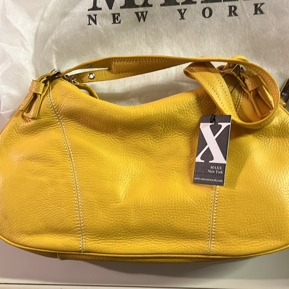 NWT Max New York Yellow Handbag - Picture 2 of 4